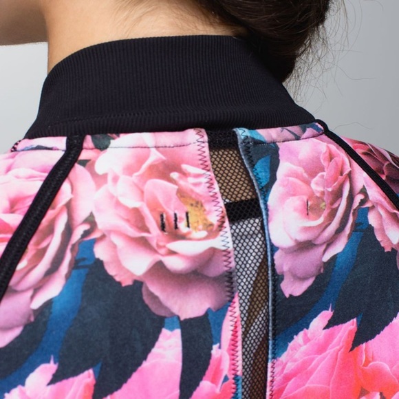 Lululemon om me home jacket - Picture 5 of 10